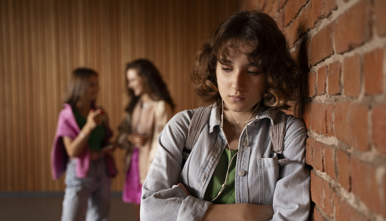 1.Daño auditivo en adolescentes: el inicio invisible de...