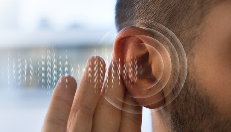 Escuchar con un solo oído: así se reorganiza tu cerebro