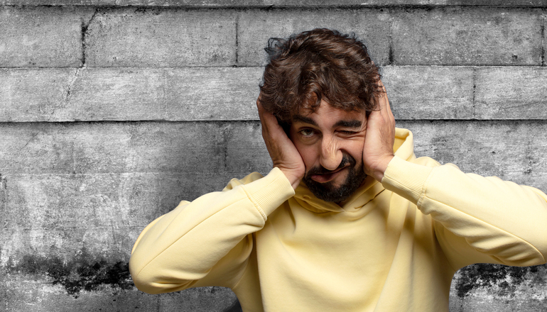 ¿El oído se acostumbra al ruido constante o siempre causa...